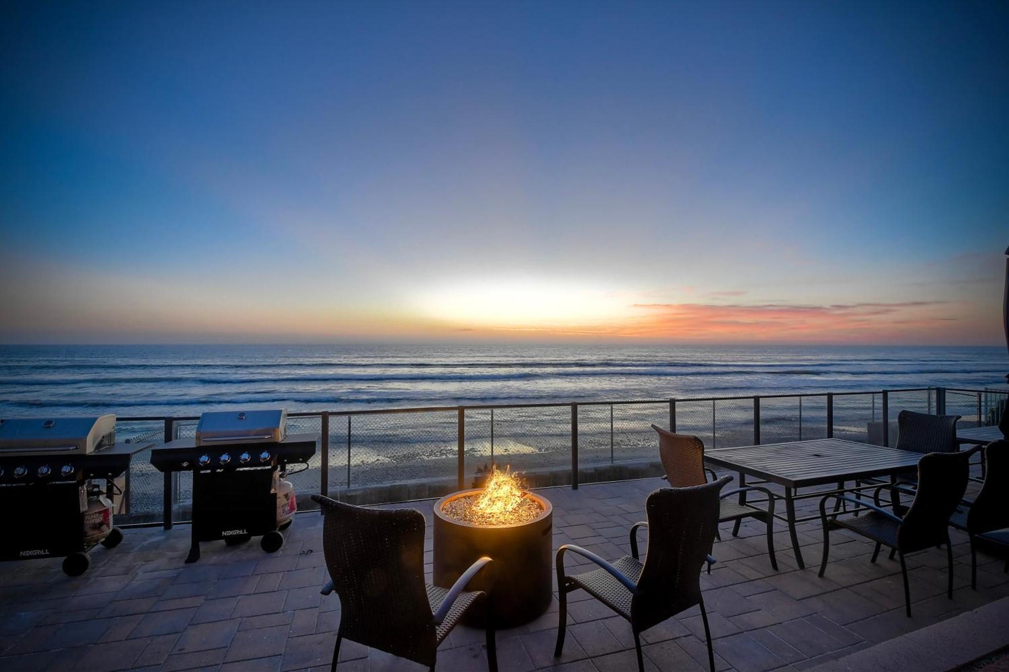 Appartement Oceanfront Getaway Ocean Views Fire Pit Bbq Beach Access à Carlsbad Extérieur photo